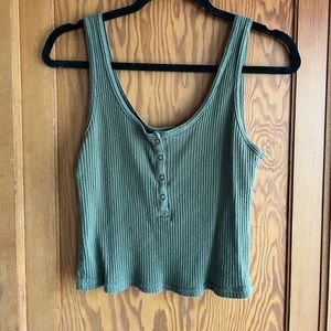 Medium target ribbed tank top
